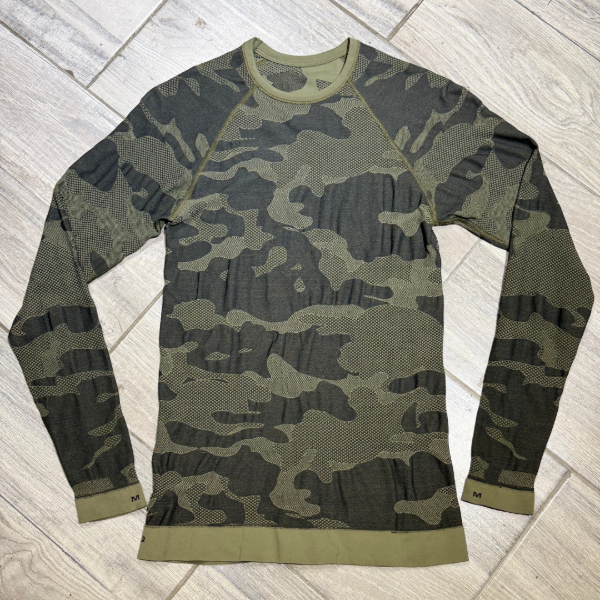 Producto - Remera táctica Tervel rashguard 1 piel térmica PATRON CAMO VERDE 2