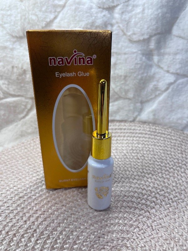 Producto - Pegamento para bigudíes navina dorada
