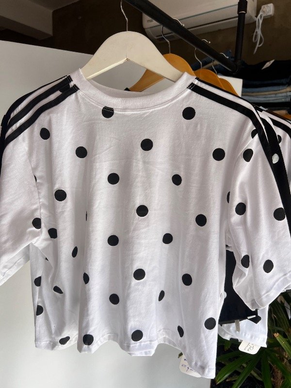Producto - Remera Lunares - 1