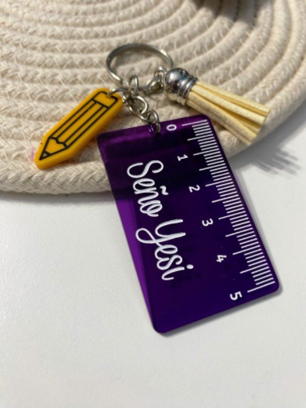 Producto - Llavero regla personalizada