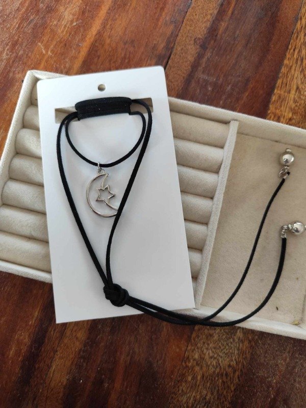 Producto - Lazo negro luna + estrella. Bijou