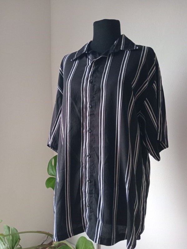 Producto - Camisa UNISEX. (falla en la estampa) - 1