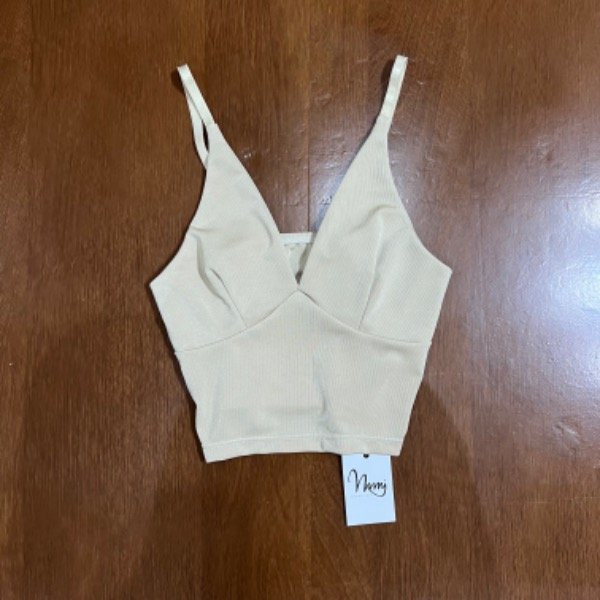 Producto - TOP TRIANGULO BRILLOSO