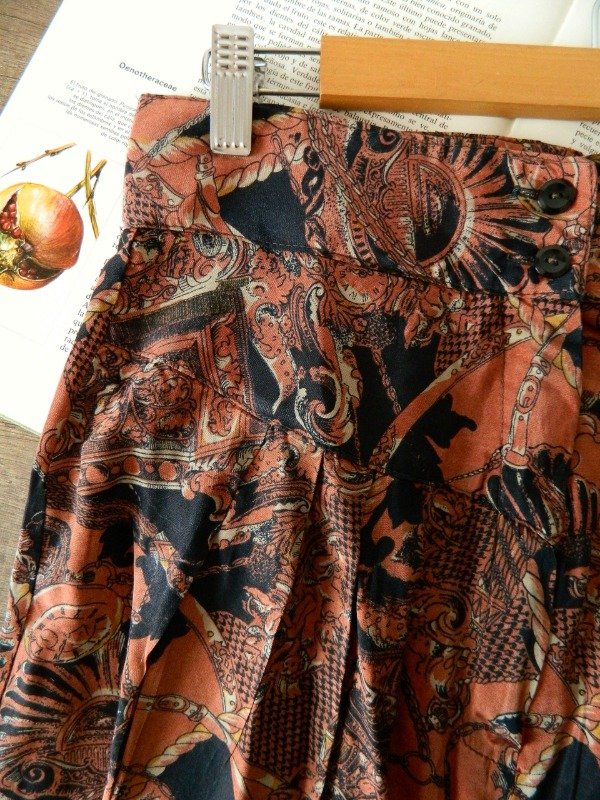 Producto - Falda Tiempo