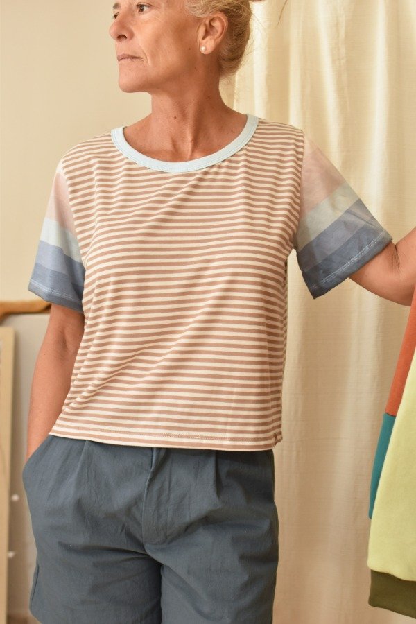 Producto - Remera Zero Waste - Marrón + Azules