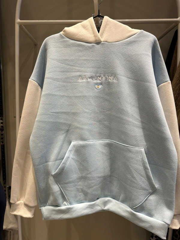 Producto - BUZO ARGENTINA BORDADO CON CAPUCHA "FRIZADO" (Art.625)