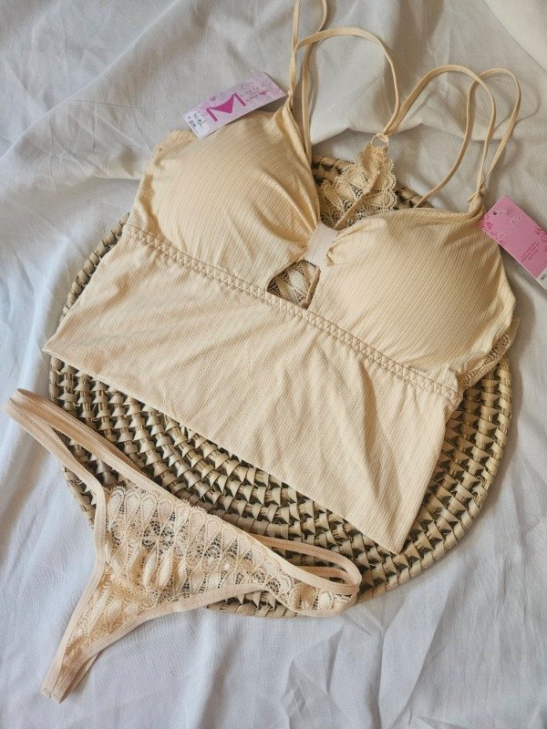 Producto - Modelo GILDA top y less, lycra.- 15000 ef