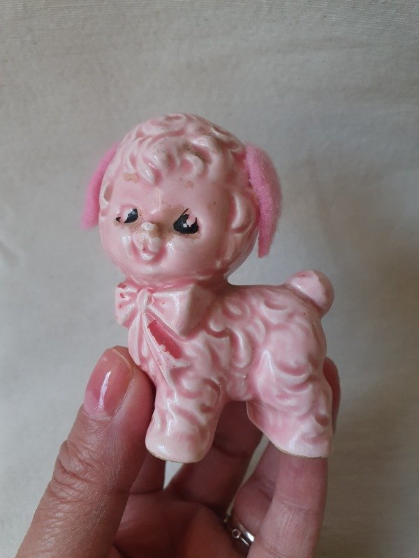 Producto - Adorno Ovejita de Porcelana Japonesa