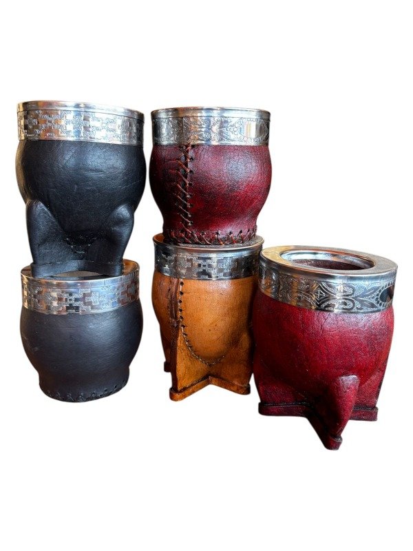 Producto - Imperial algarrobo forrado.