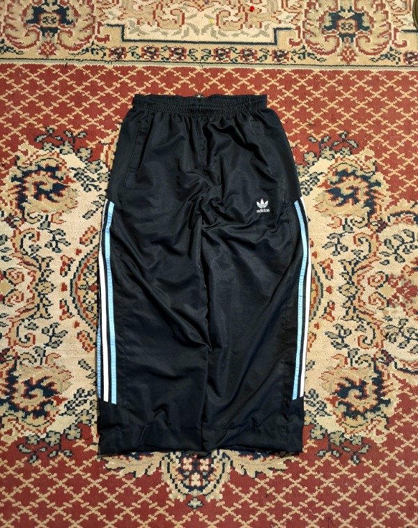 Producto - Pantalón Adidas Retroo c