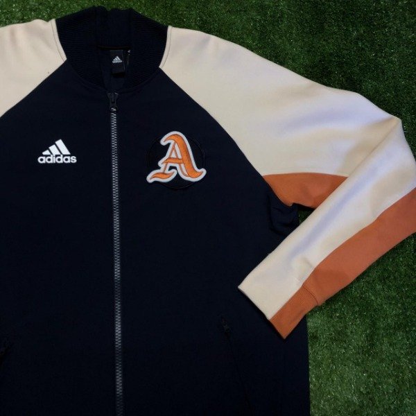 Jacket Adidas VRCT