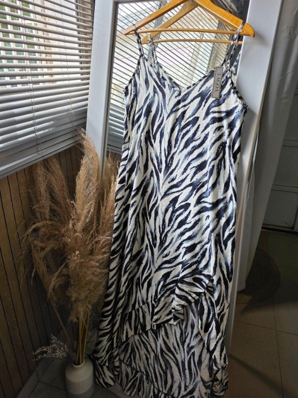 Producto - V55 vestido cebra negro/blanco