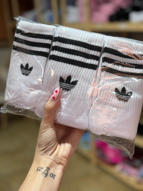 Producto - Docena Cerrada Adidas Classics Blanca