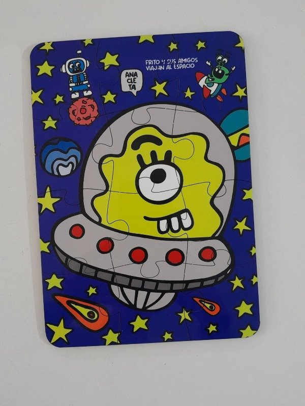 Producto - "FRITO Y SUS AMIGOS VIAJAN AL ESPACIO"