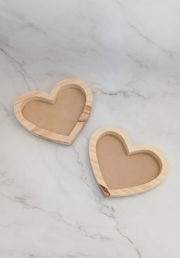 Producto - Bandeja Corazón Pino y Fibro fácil