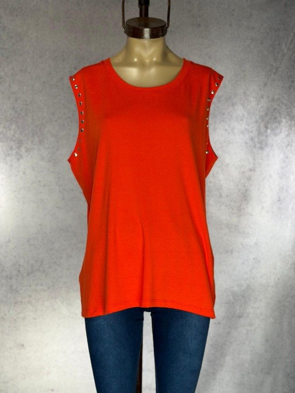 Producto - MUSCULOSA ROJA TACHAS ALGODON CON LYCRA
