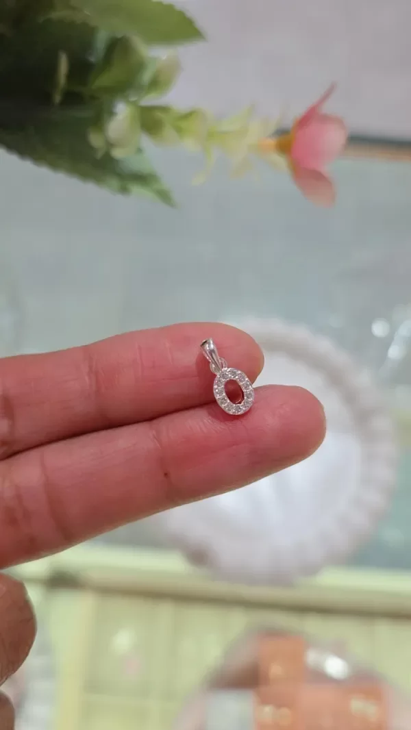 Producto - Dije inicial O cubic PL