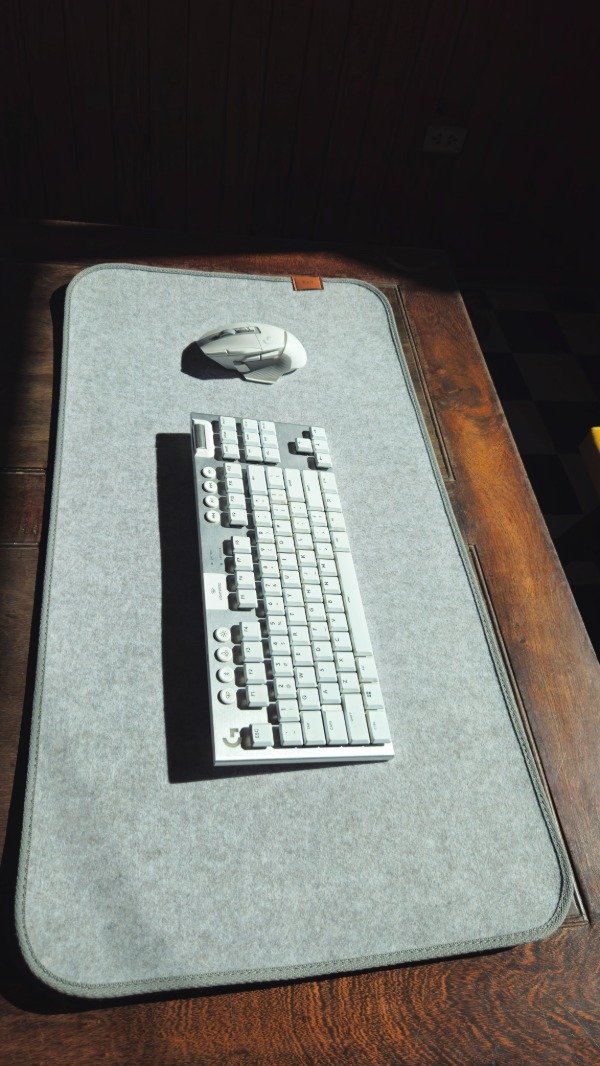 Producto - Mousepad XL Gris Claro