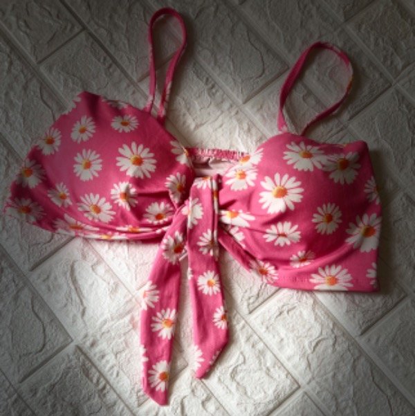 Producto - BRASIL top fucsia con margaritas