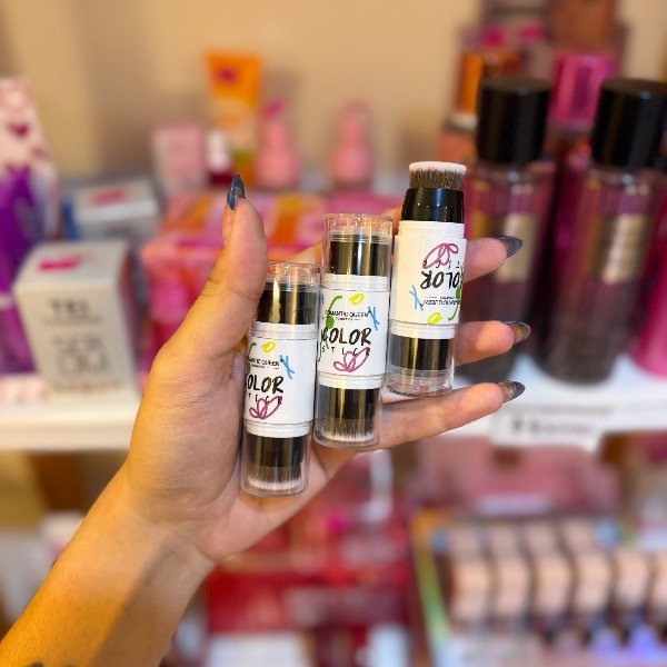 Producto - Iluminador con brocha