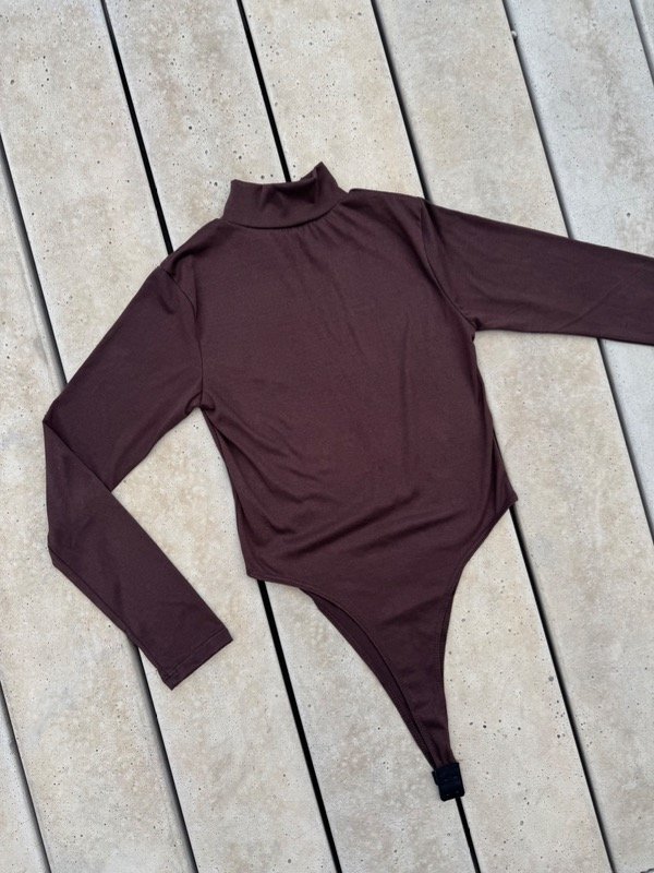 Producto - body irina chocolate