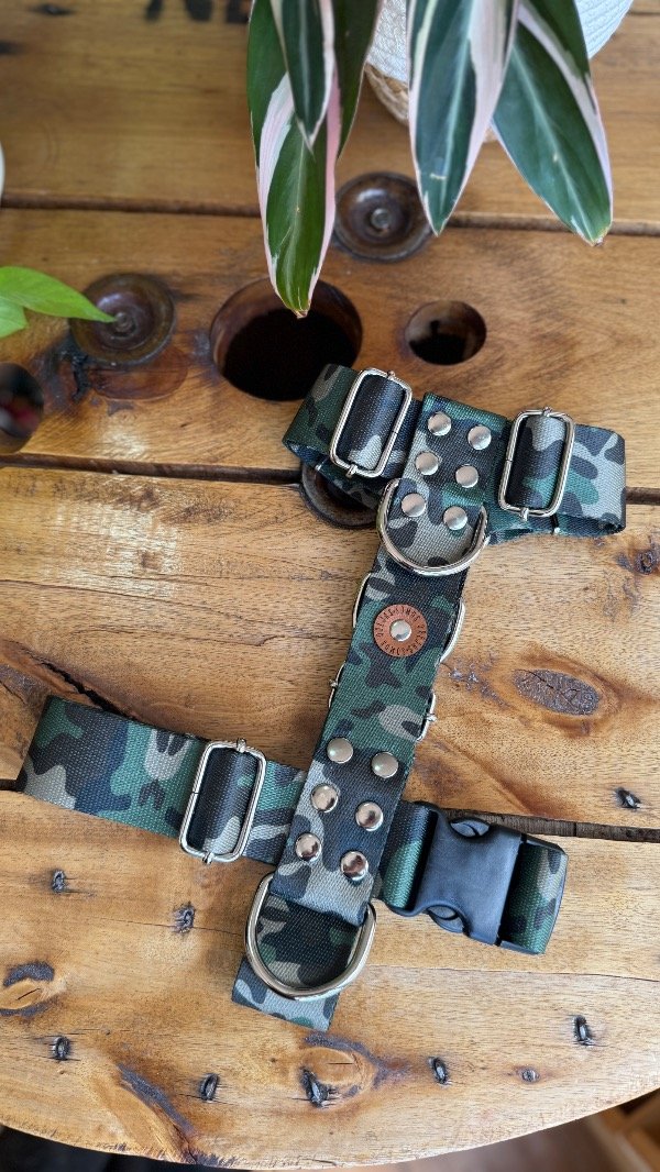 Producto - Pretal H Camuflado Reforzado