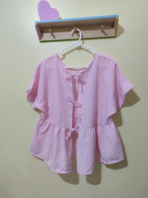 Producto - Blusa Rosa a Rayas con Lazos - 0