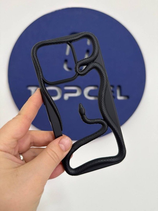 Producto - FUNDA TPU SNAKE PARA IPHONE 16 PRO - 1