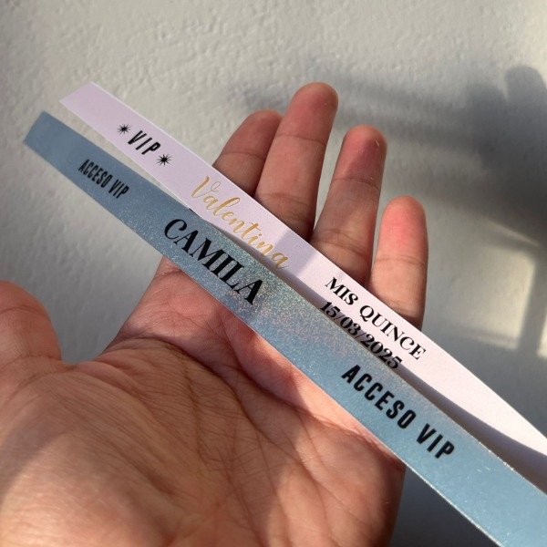 Producto - Pulseras VIP personalizadas (cumpleaños, eventos)