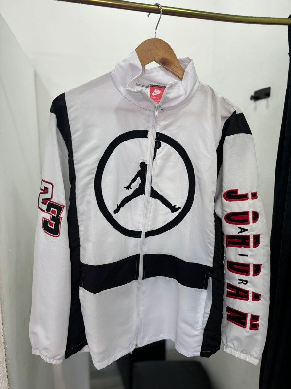 Producto - Campera 23
