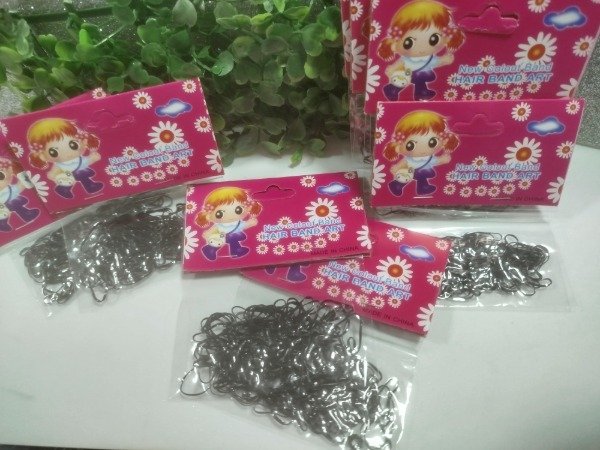 Producto - COLITAS PARA TRENZAS NEGRAS x 100 un