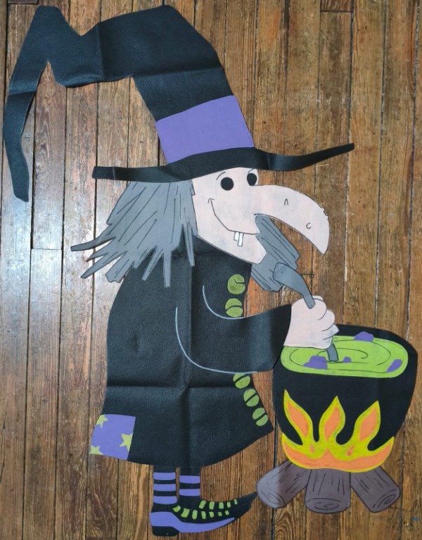 Producto - Bruja 1.50 x 1 m