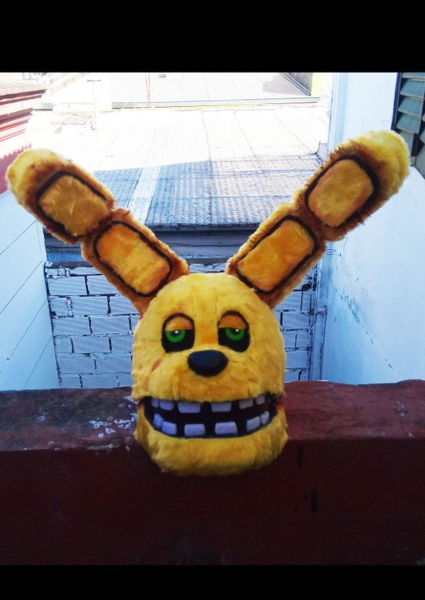 Producto - fnaf spring bonnie