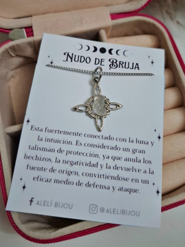 Producto - Collar Nudo de Bruja (cuarzo cristal)