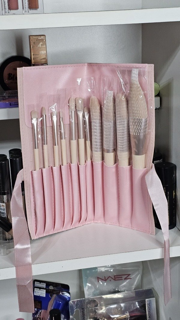 Producto - SET X10 BROCHAS + ESTUCHE