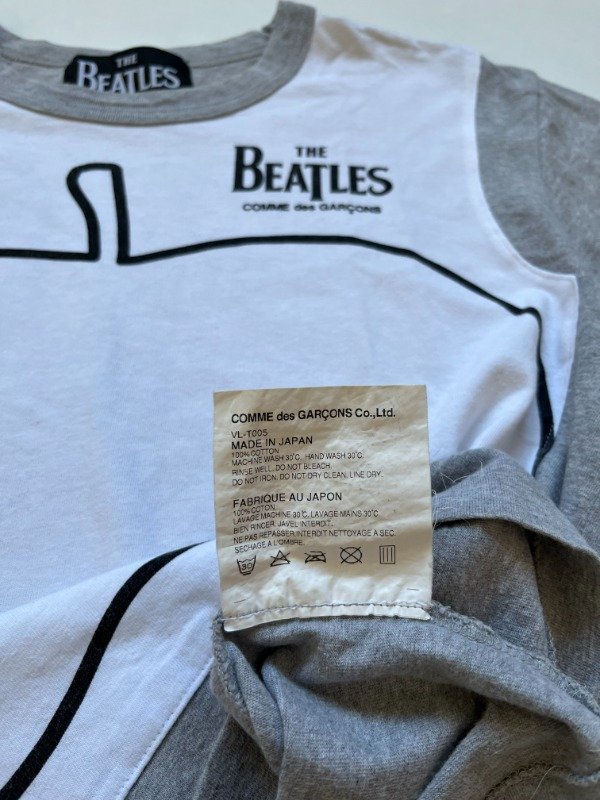 Producto - The Beatles x Comme des Garcons Apple Corps - 5