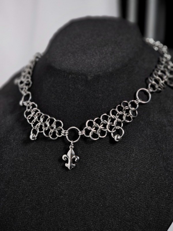 Producto - Collar Lis Acero - 1
