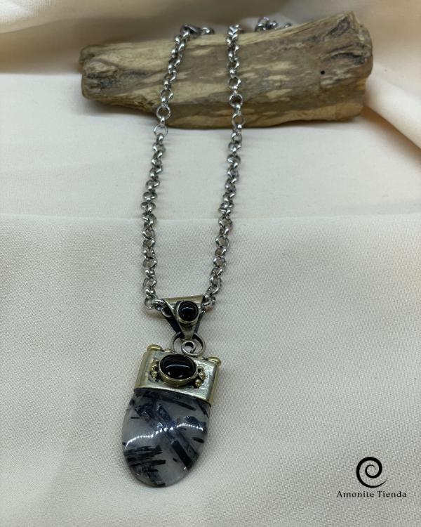 Producto - DIJE TRIADA DE PROTECCIÓN