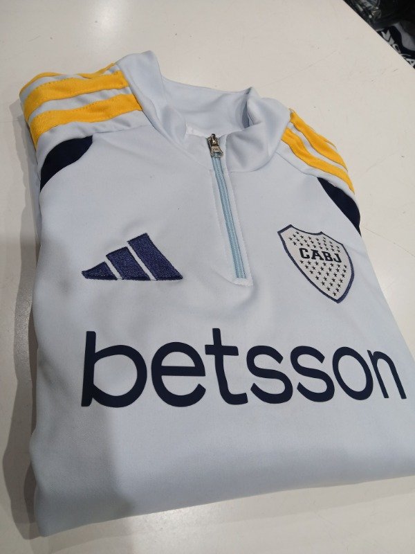 Producto - Buzo deportivo blanco - 0