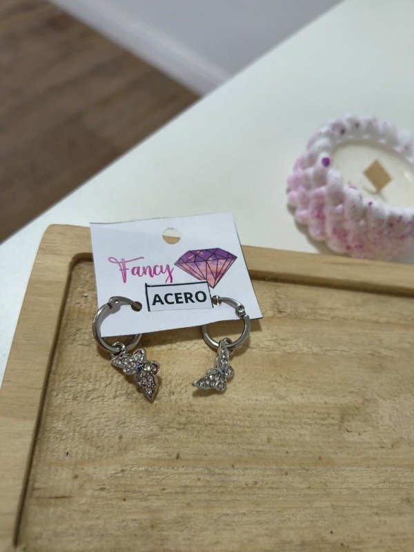 Producto - Argollitas mariposa ojo turco