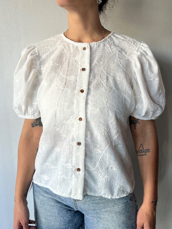 Producto - Camisa Agos Bordada