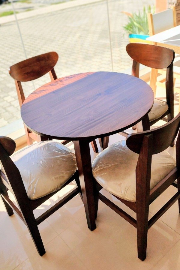 Producto - Mesa Redonda Escandinava