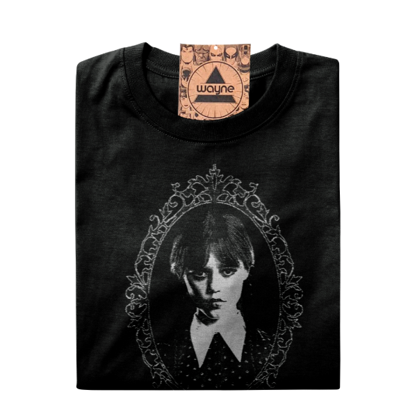 Producto - Remera Merlina Wednesday modelo 4