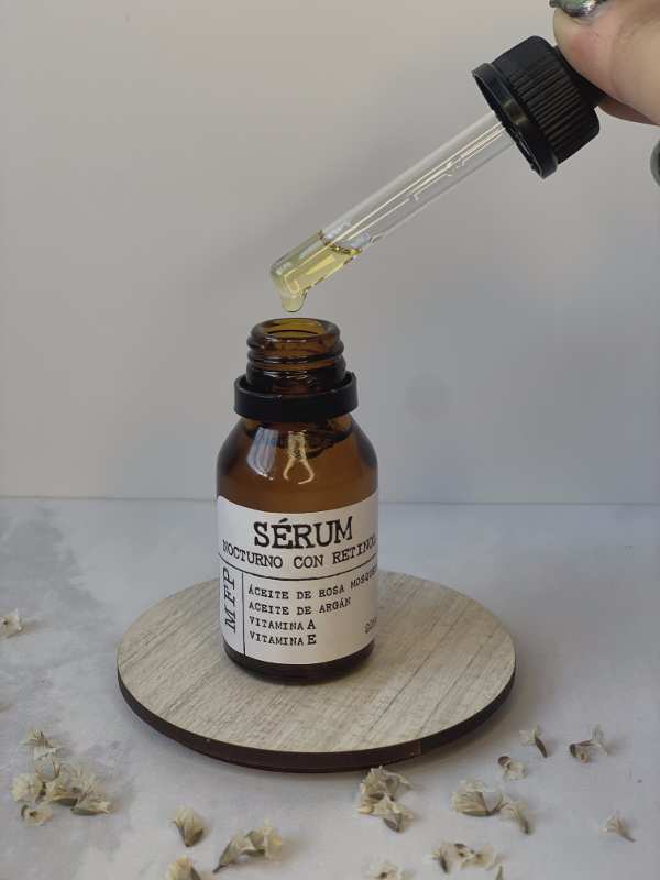 Producto - Sérum nocturno con retinol