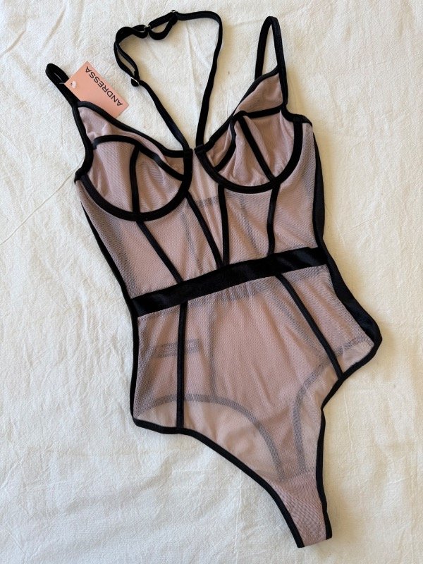 Producto - BODY NUDE TERCIOPELO ARO