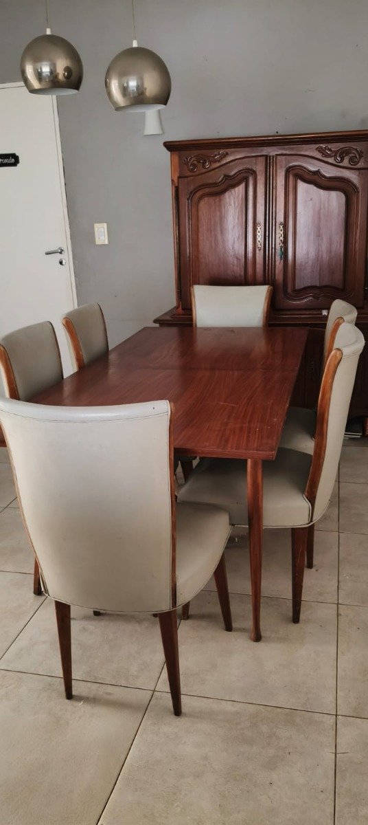 Producto - JUEGO DE MESA FORMICA CON 6 SILLAS TAPIZADAS DE ESTILO. PRECIO POR TODO #10290
