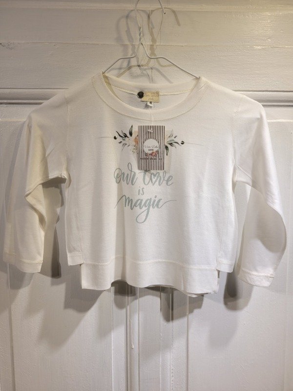 Producto - Remera VAN DIKE magic Nueva Con etiqueta Talle 4 años - PRECIO: 12X