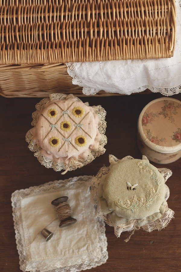 Producto - Frascos con Bonnets Bordados "Countryside"