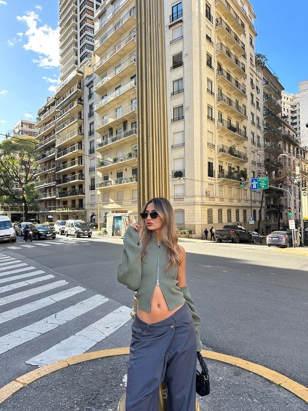 Producto - Set sweater mangas + top Bershka Talle S y M
