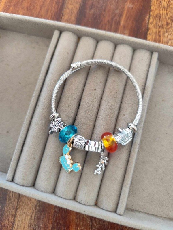 Producto - Pulsera pandora cangrejo.